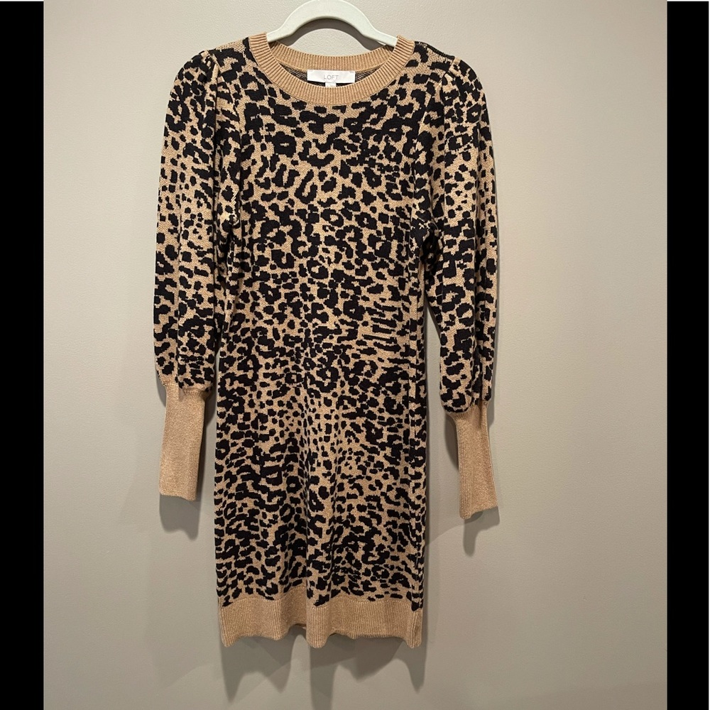 ✨NWT✨ Ann Taylor Loft Leopard Sweater Dress S